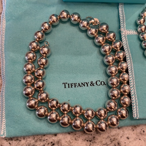 Tiffany necklace and bracelet set - Picture 3 of 3